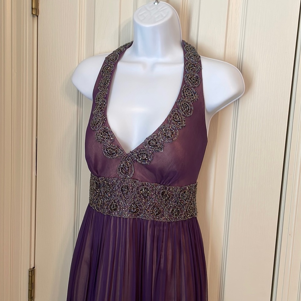 Exquisite Adrianna Papell beaded formal sz 10